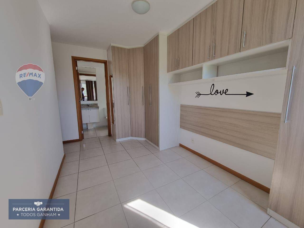 Apartamento à venda com 2 quartos, 58m² - Foto 6