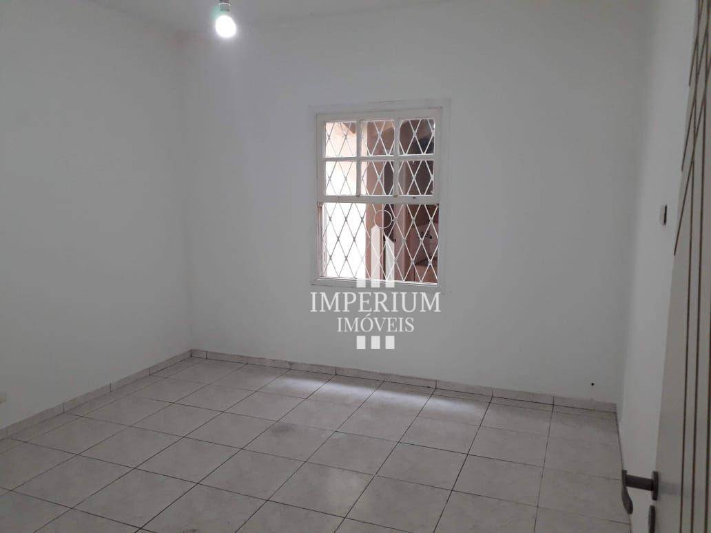 Casa à venda com 3 quartos, 150m² - Foto 14