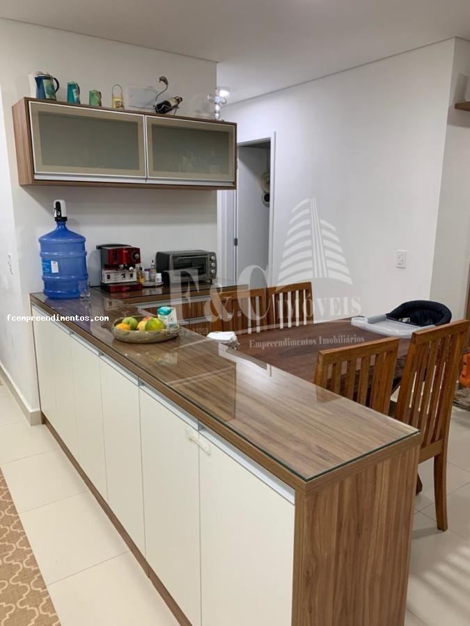 Apartamento à venda com 2 quartos, 100m² - Foto 18