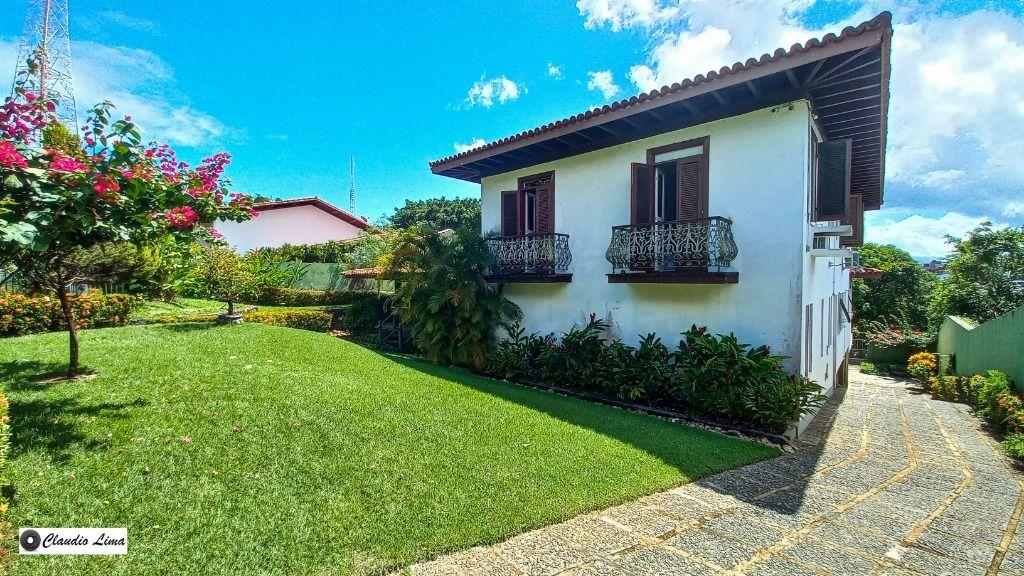 Casa à venda com 4 quartos, 650m² - Foto 4