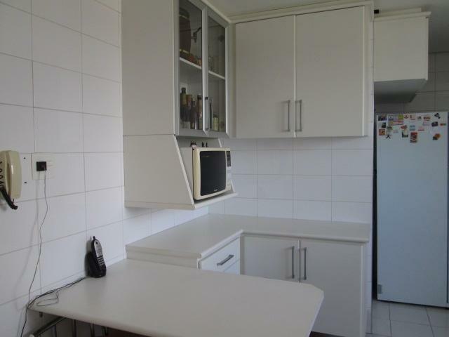 Apartamento à venda com 4 quartos, 154m² - Foto 13