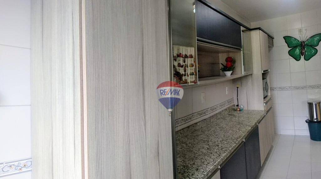 Apartamento para alugar com 2 quartos, 86m² - Foto 3