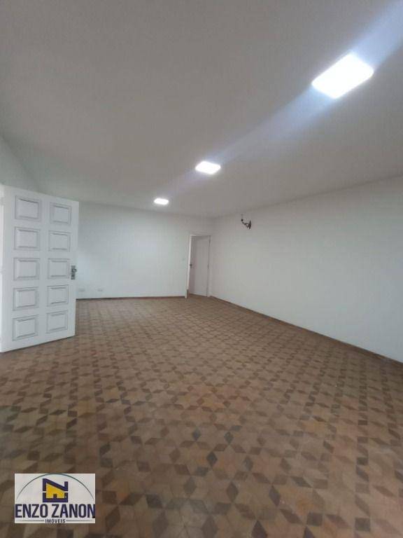 Sobrado para alugar com 3 quartos, 350m² - Foto 29