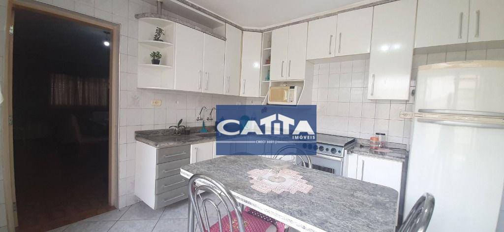 Casa à venda com 4 quartos, 197m² - Foto 13