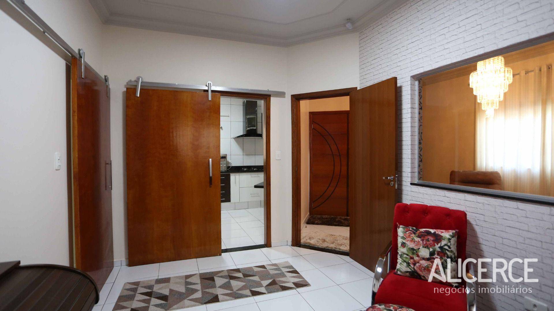 Casa à venda com 3 quartos, 175m² - Foto 17