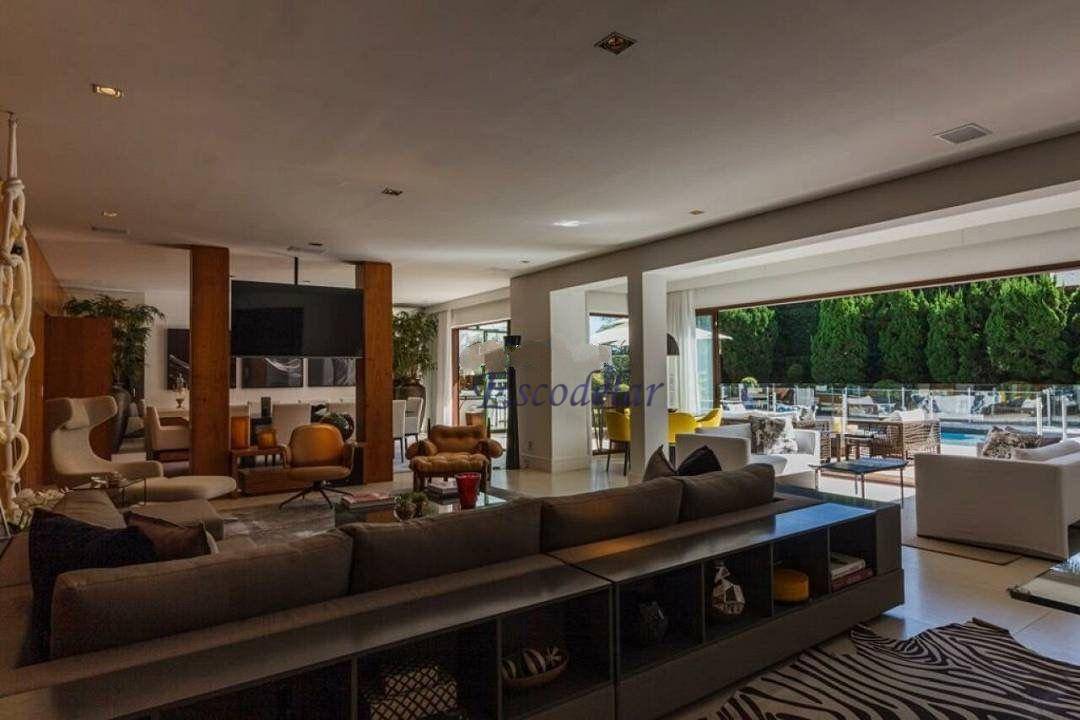 Casa à venda com 5 quartos, 685m² - Foto 11