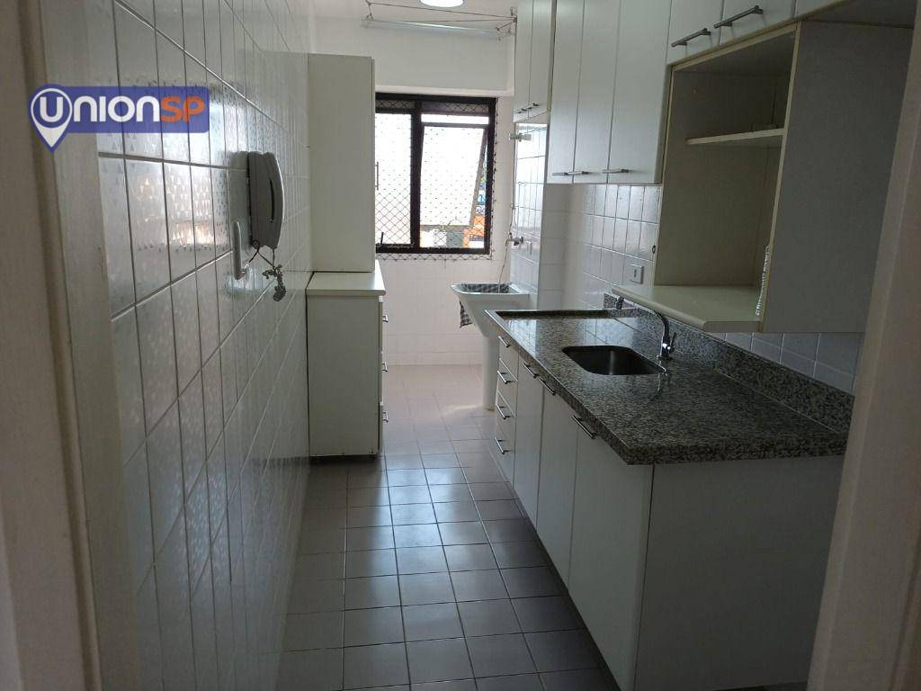 Apartamento à venda com 2 quartos, 60m² - Foto 14