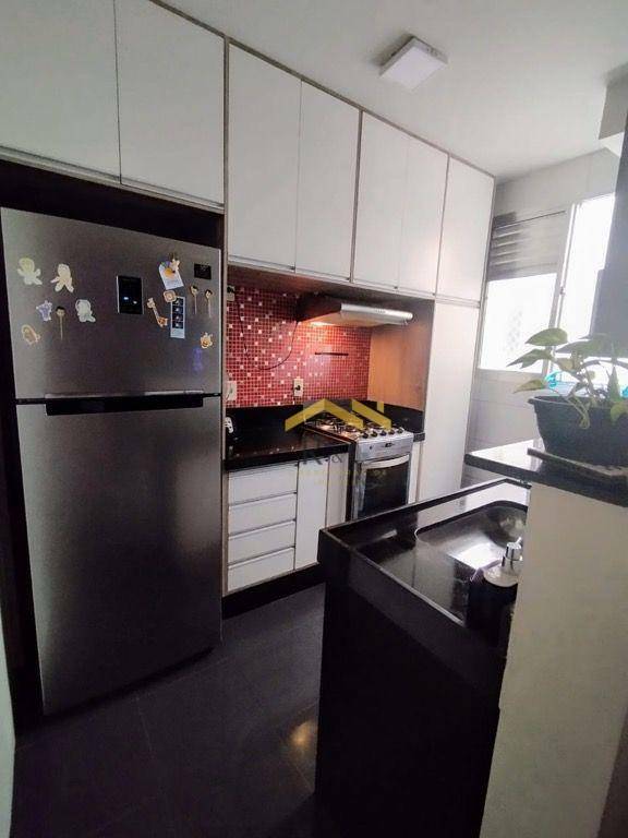 Apartamento à venda com 2 quartos, 65m² - Foto 10