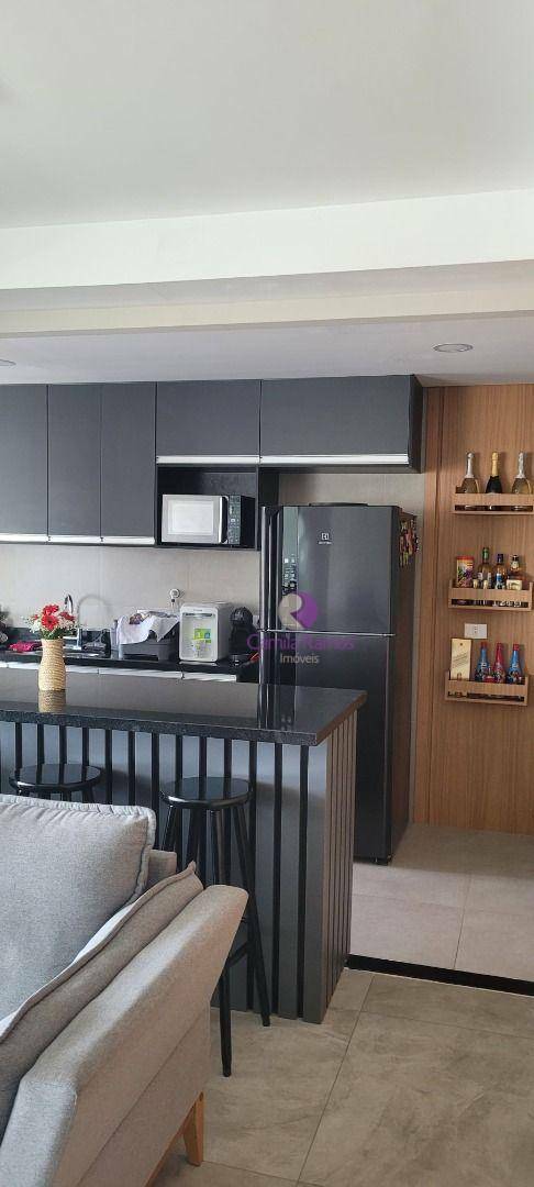 Apartamento à venda com 3 quartos, 114m² - Foto 4