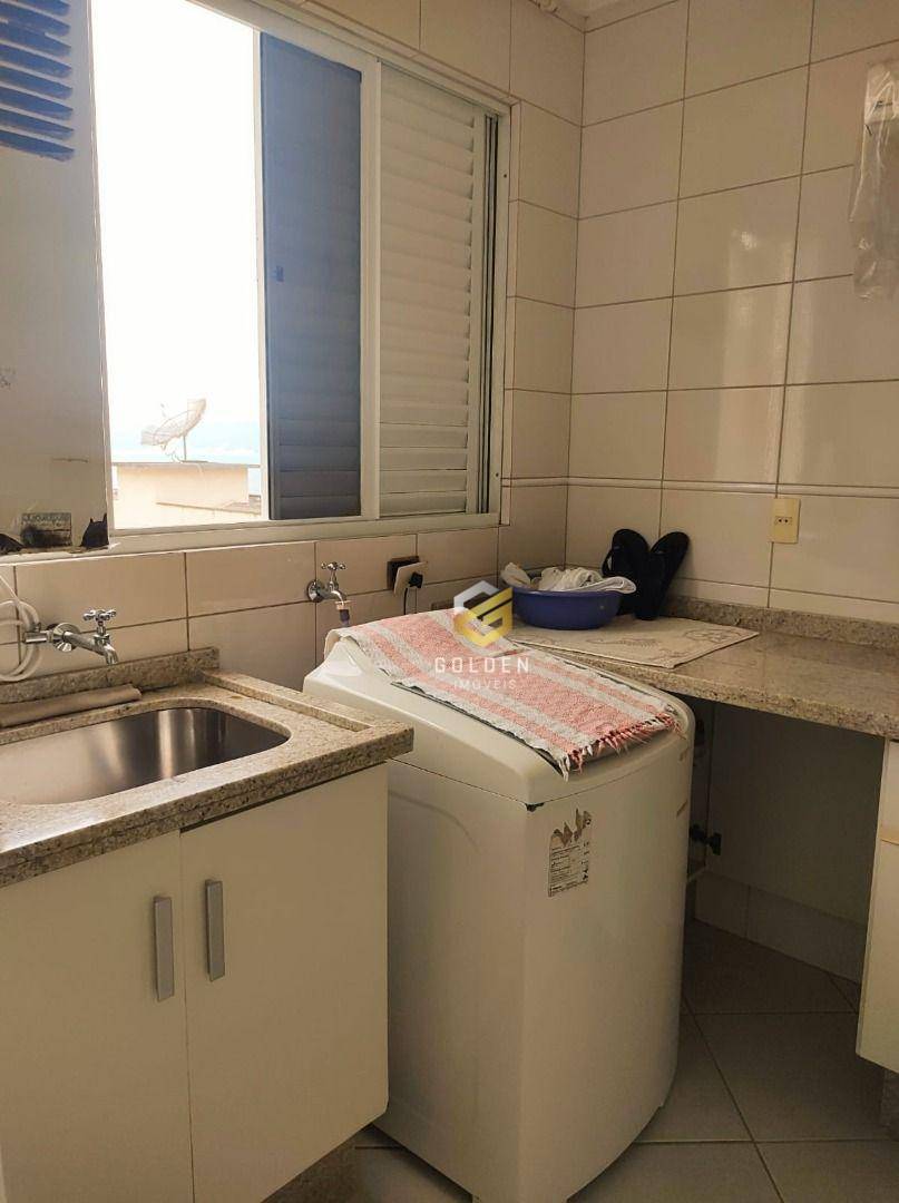 Apartamento à venda com 3 quartos, 130m² - Foto 13