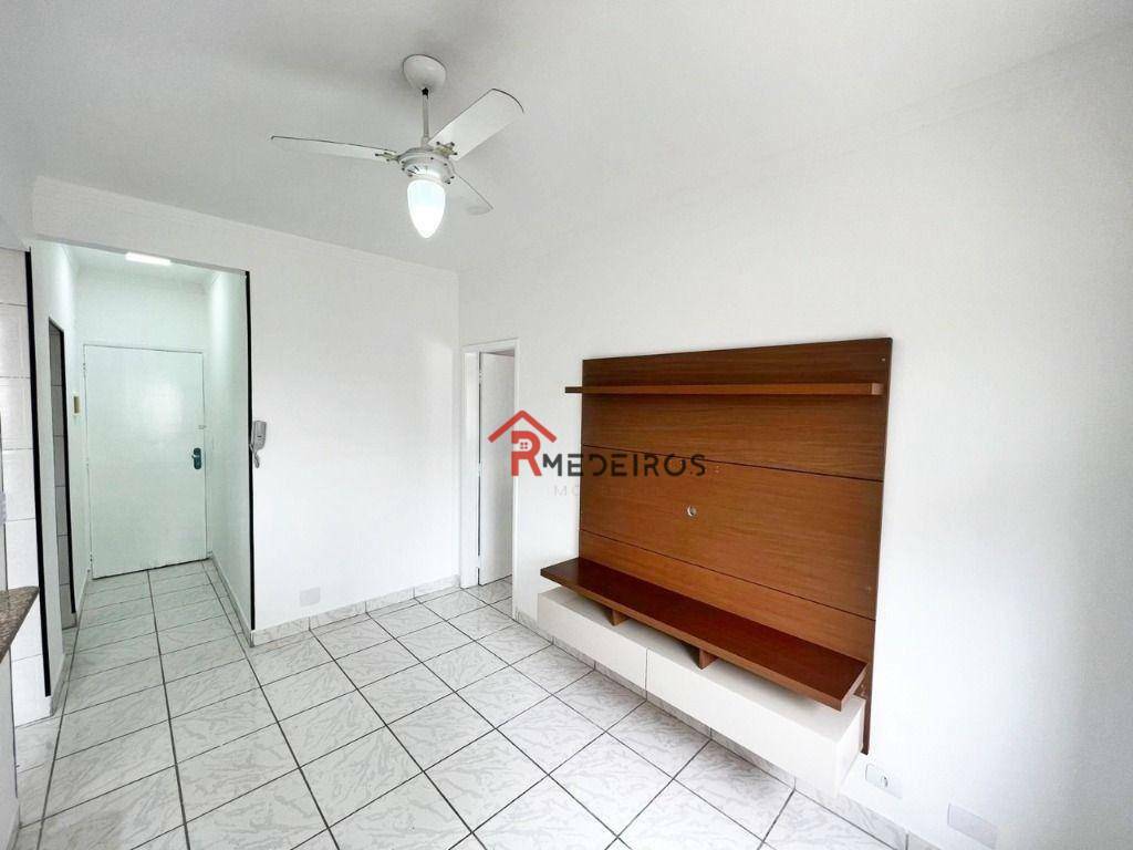 Apartamento à venda com 1 quarto, 40m² - Foto 2