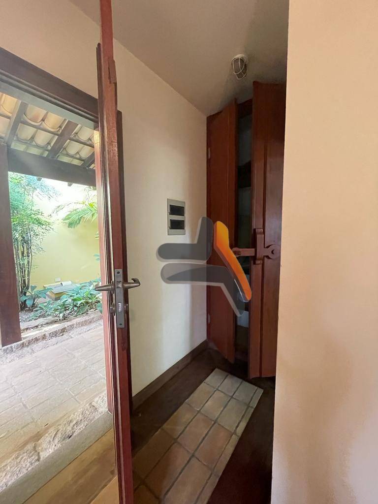 Casa de Condomínio à venda e aluguel com 5 quartos, 707m² - Foto 85