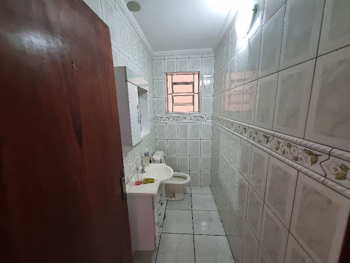 Sobrado à venda com 5 quartos, 180m² - Foto 3