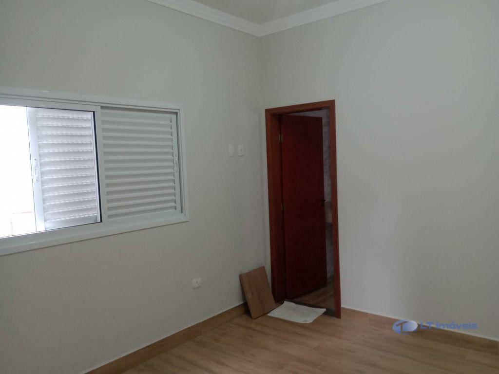 Casa à venda com 3 quartos, 88m² - Foto 9