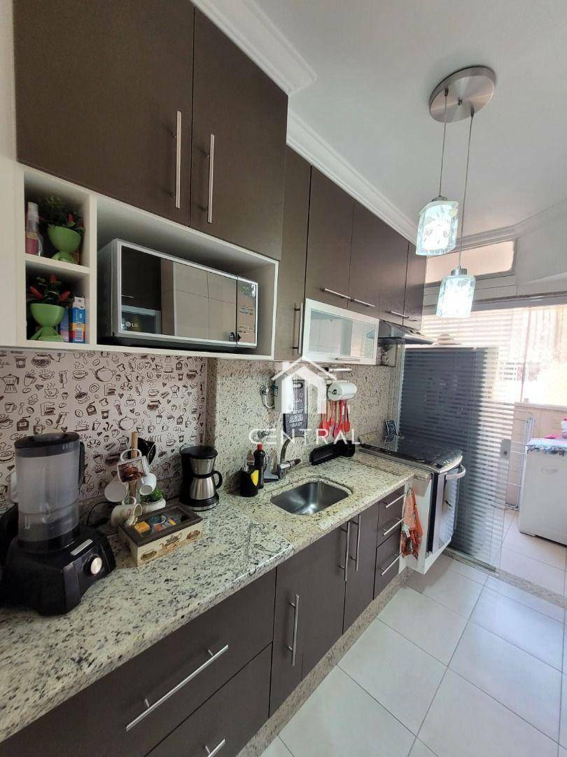 Apartamento à venda com 3 quartos, 68m² - Foto 7