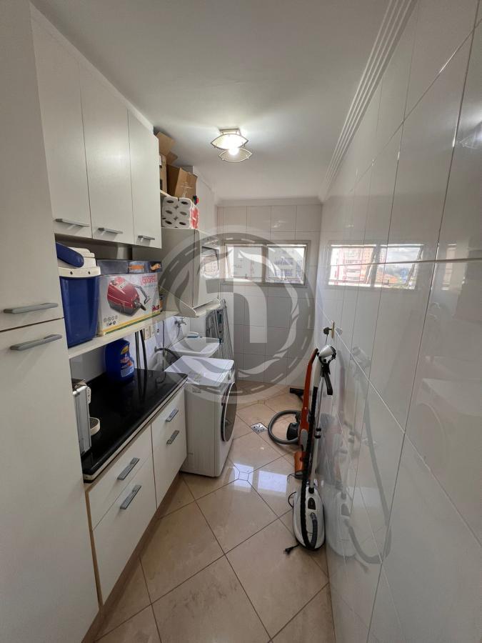 Apartamento à venda com 4 quartos, 205m² - Foto 5