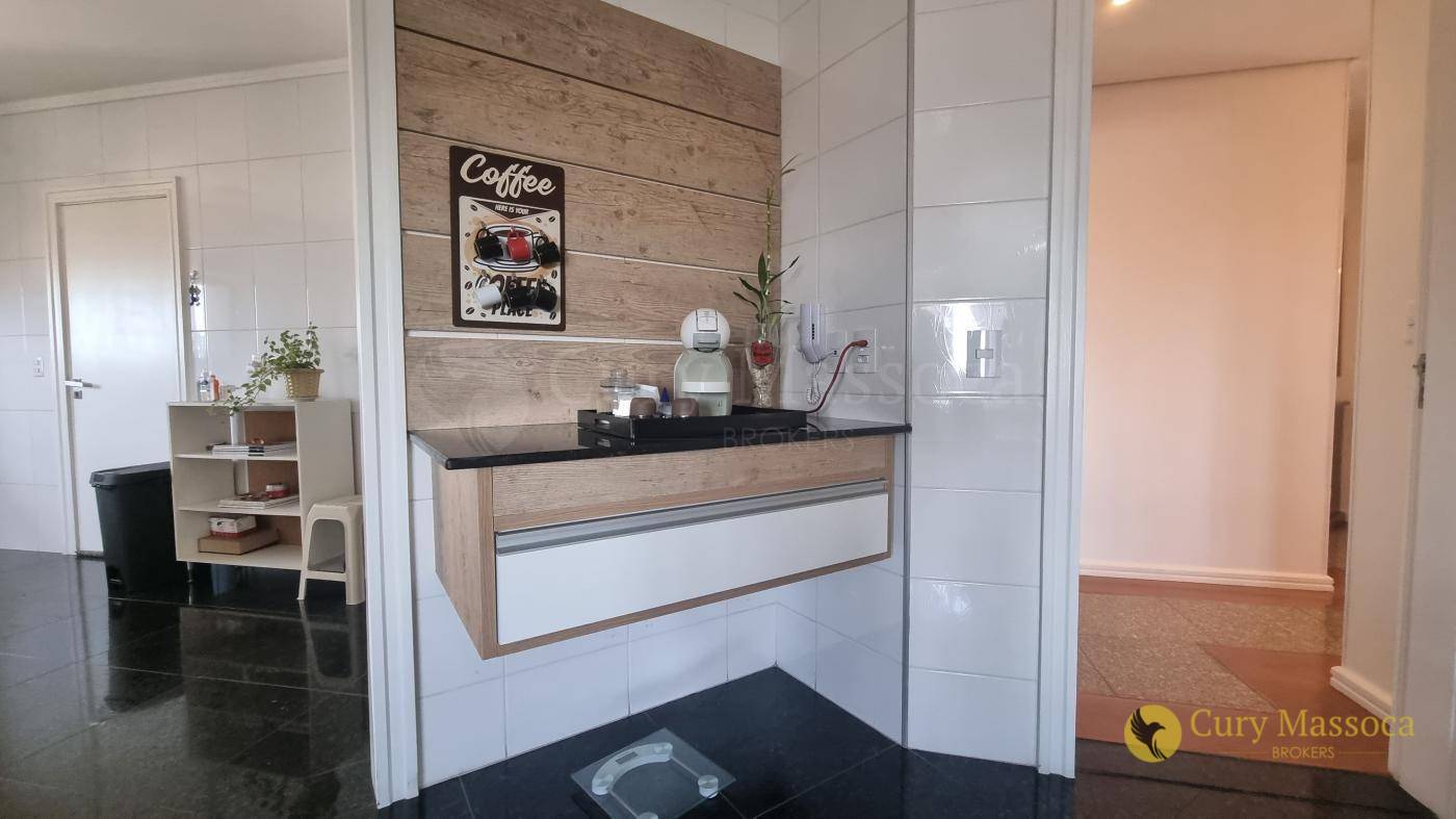 Apartamento à venda com 3 quartos, 247m² - Foto 28