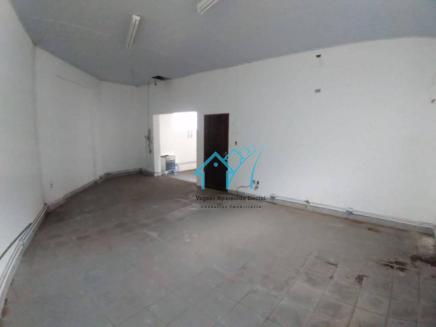 Depósito-Galpão-Armazém para alugar, 550m² - Foto 5