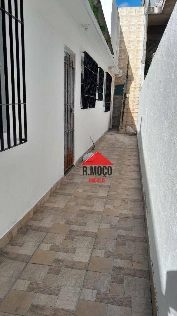 Casa à venda com 3 quartos, 65m² - Foto 20