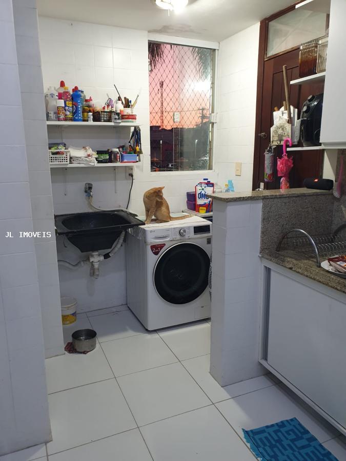 Apartamento à venda com 2 quartos, 70m² - Foto 9