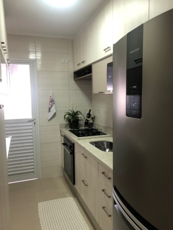 Apartamento à venda com 3 quartos, 65m² - Foto 4