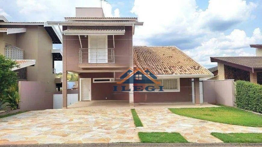 Casa de Condomínio à venda com 4 quartos, 300m² - Foto 1