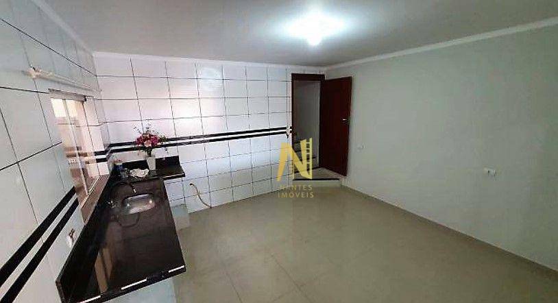 Casa à venda com 3 quartos, 99m² - Foto 13