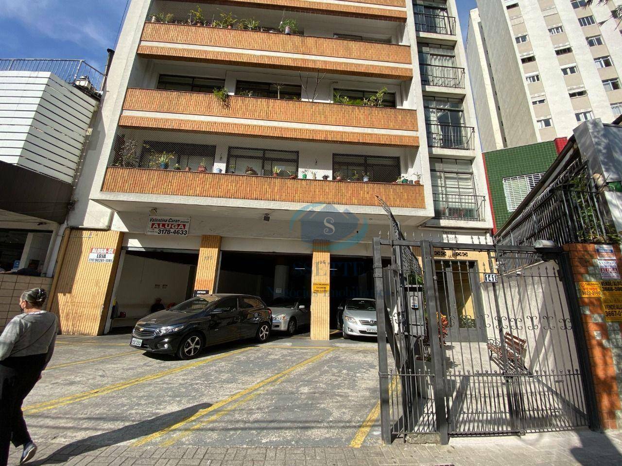 Apartamento à venda com 2 quartos, 70m² - Foto 18