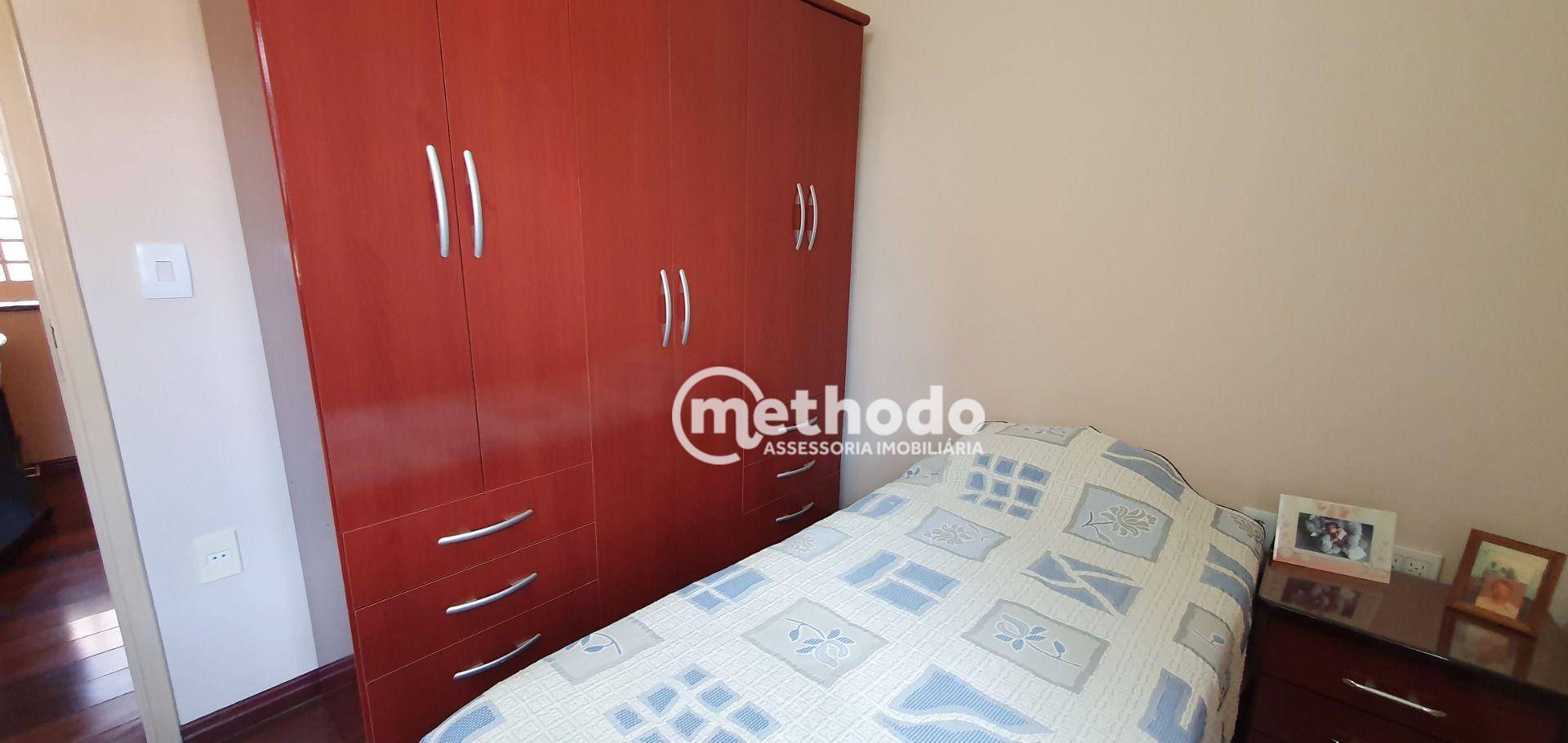 Casa à venda com 3 quartos, 192m² - Foto 12