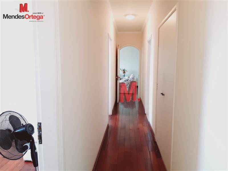 Apartamento à venda com 3 quartos, 183m² - Foto 19