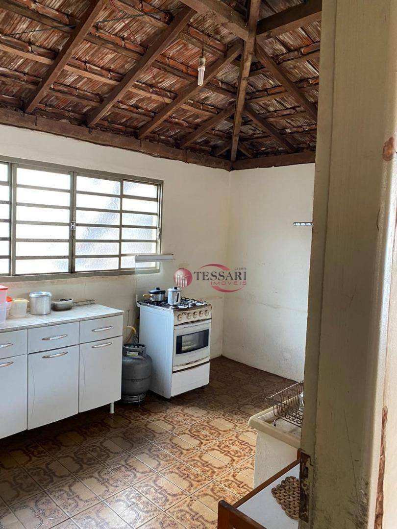 Casa à venda com 3 quartos, 220m² - Foto 10