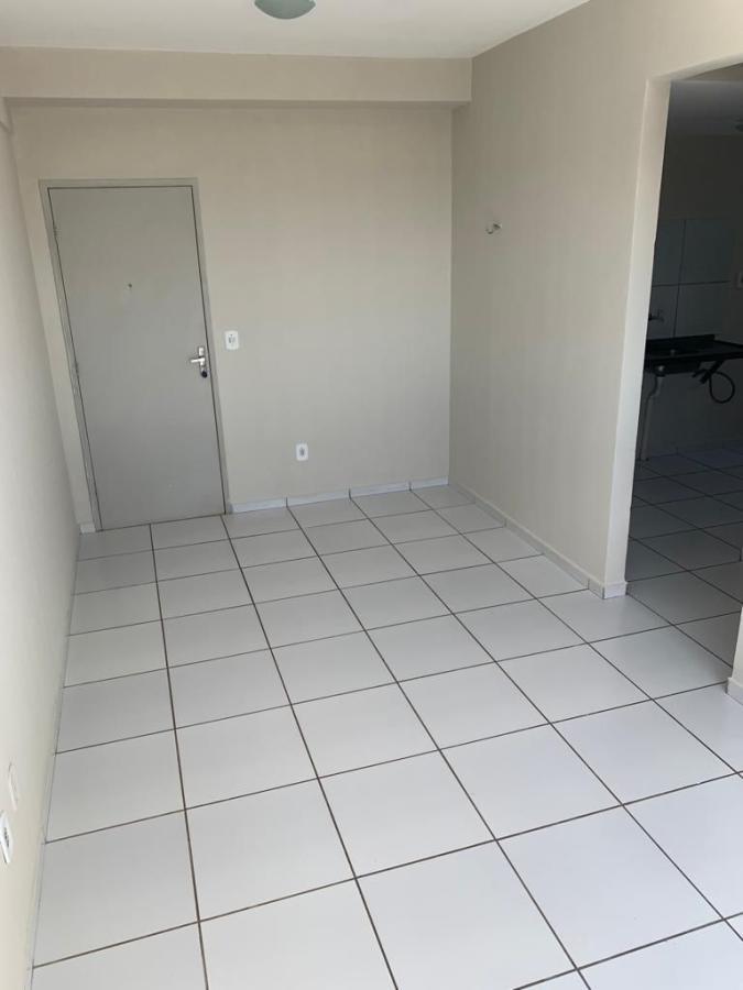 Apartamento à venda com 2 quartos - Foto 2