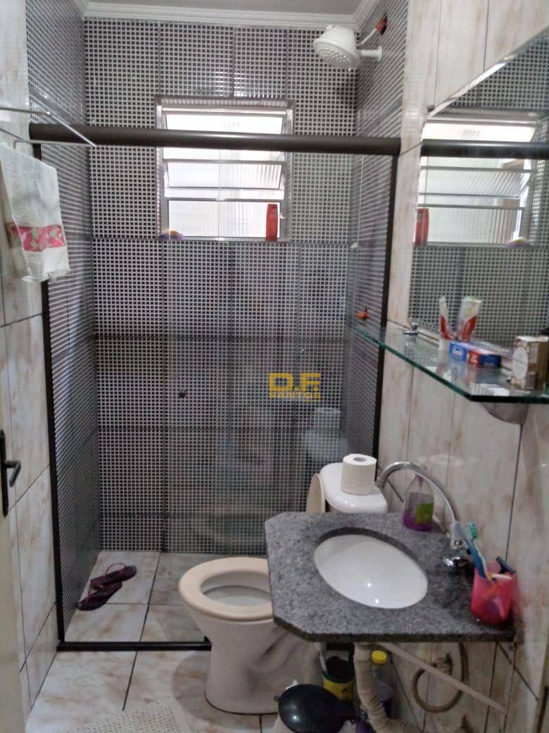 Casa à venda com 2 quartos, 1m² - Foto 10