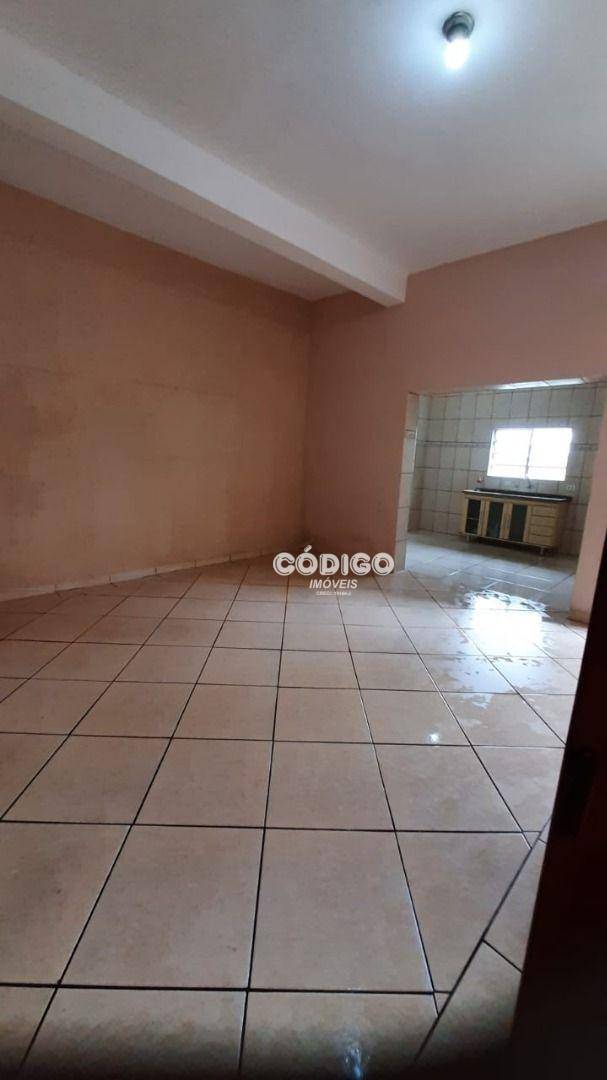 Apartamento para alugar com 2 quartos, 116m² - Foto 1