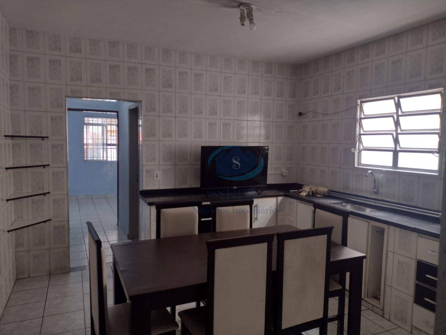 Casa à venda com 2 quartos, 140m² - Foto 13