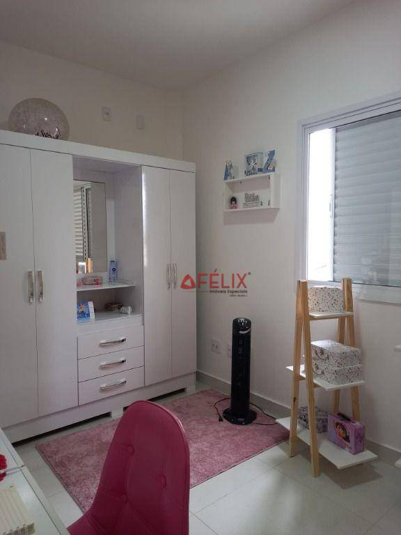 Apartamento à venda com 2 quartos, 67m² - Foto 6