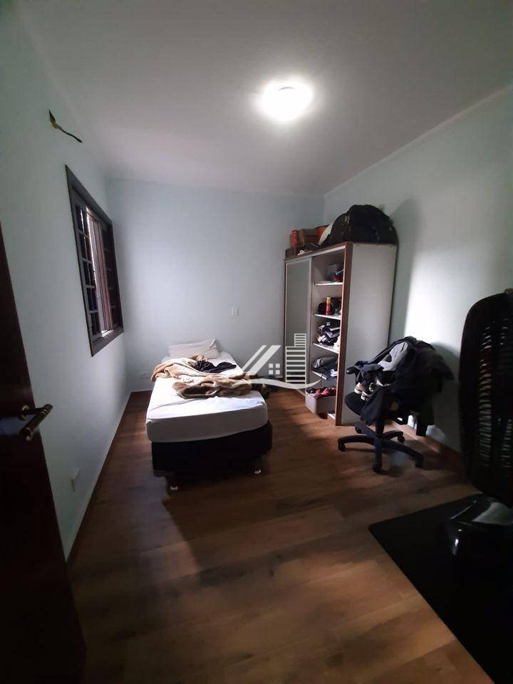 Sobrado à venda com 3 quartos, 212m² - Foto 12