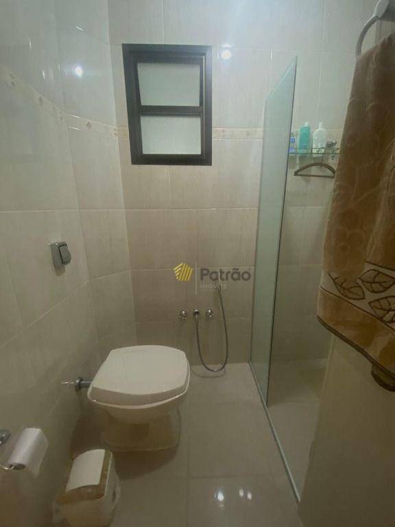 Apartamento à venda com 3 quartos, 96m² - Foto 17