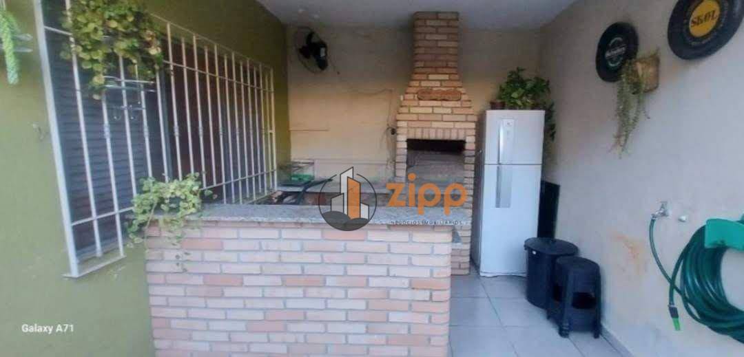 Sobrado à venda com 3 quartos, 230m² - Foto 18