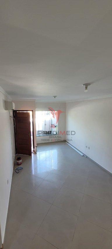 Casa à venda com 3 quartos, 87m² - Foto 8