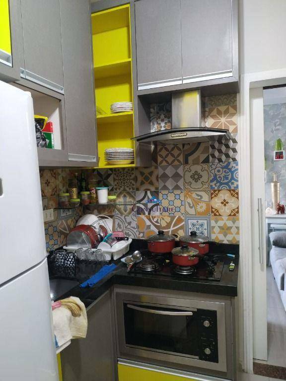 Apartamento à venda com 2 quartos, 52m² - Foto 19