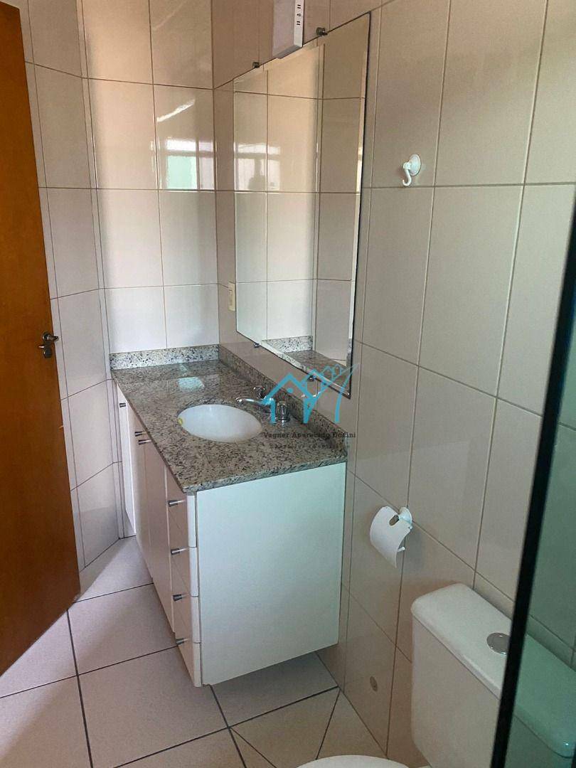 Apartamento para alugar com 3 quartos, 120m² - Foto 3