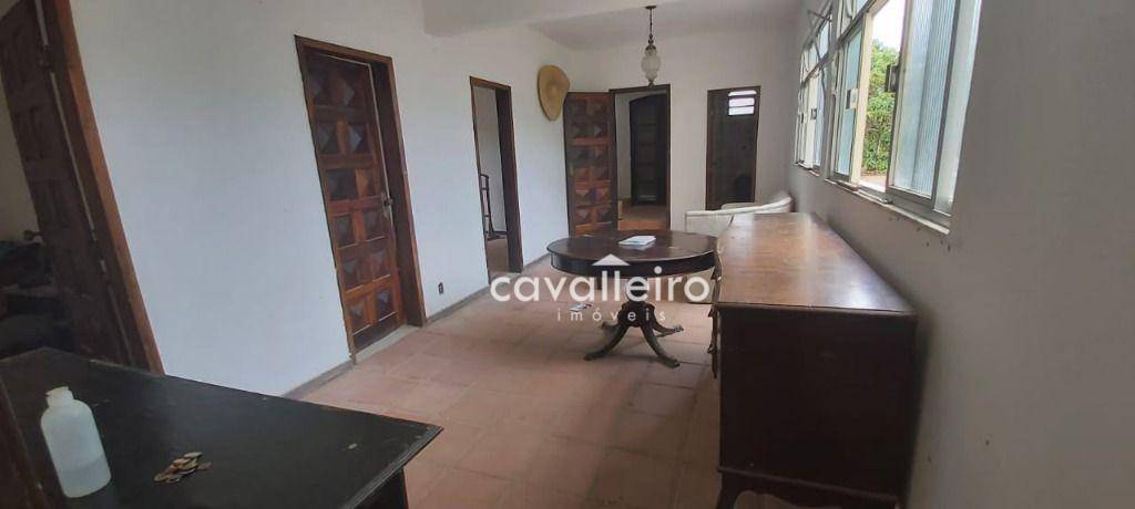 Casa à venda com 6 quartos, 90m² - Foto 29