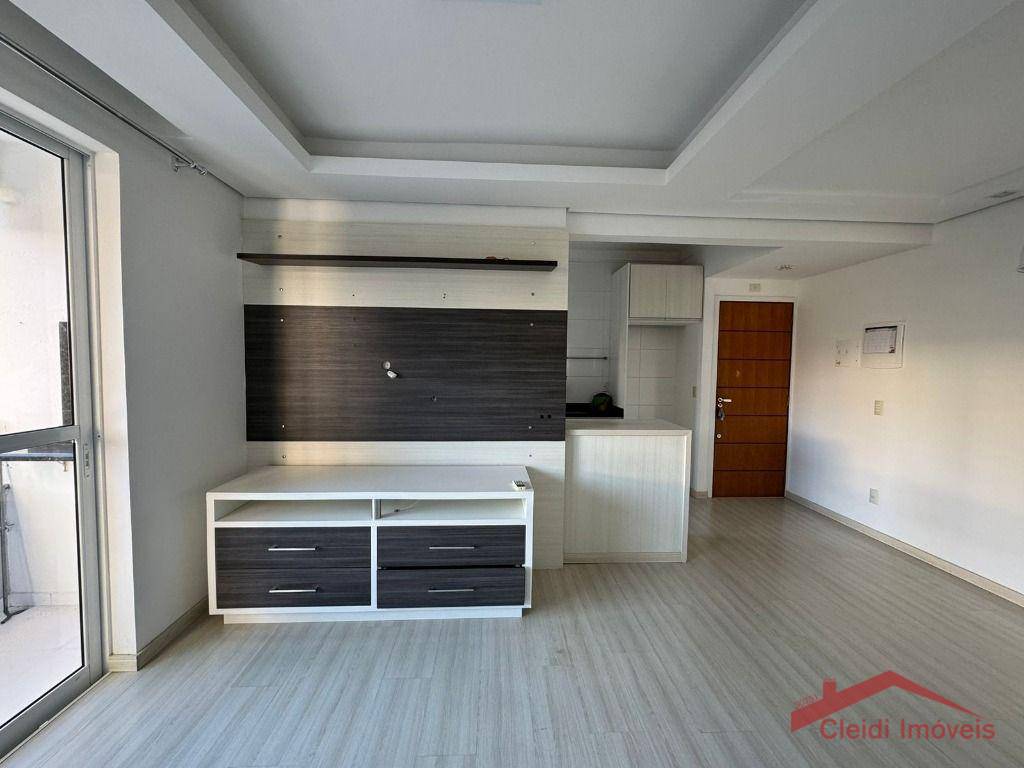 Apartamento para alugar com 3 quartos, 90m² - Foto 5