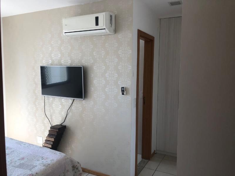 Apartamento à venda com 3 quartos, 100m² - Foto 3