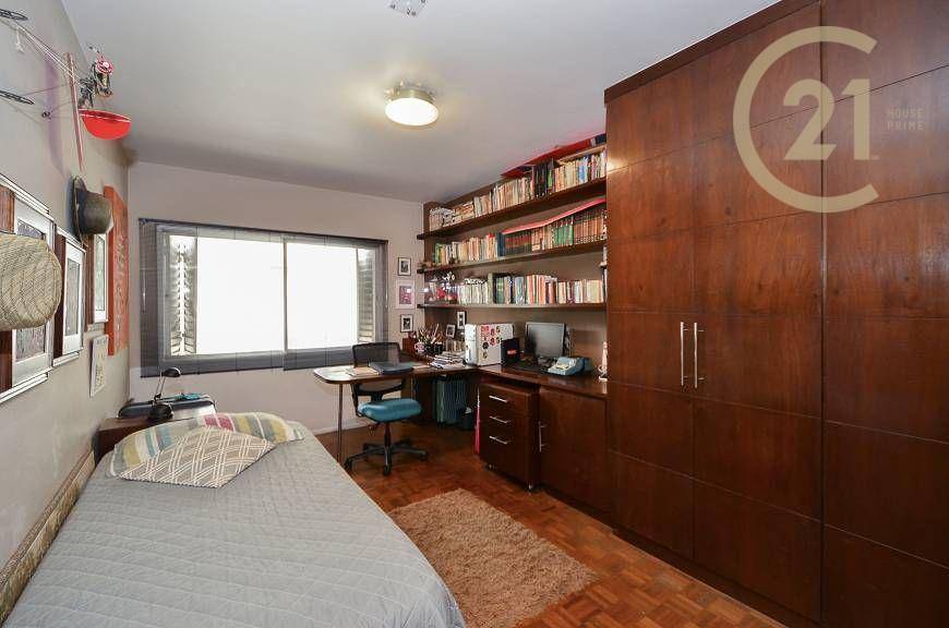 Apartamento à venda com 3 quartos, 150m² - Foto 2