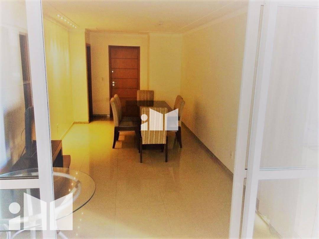 Apartamento à venda com 4 quartos, 150m² - Foto 11