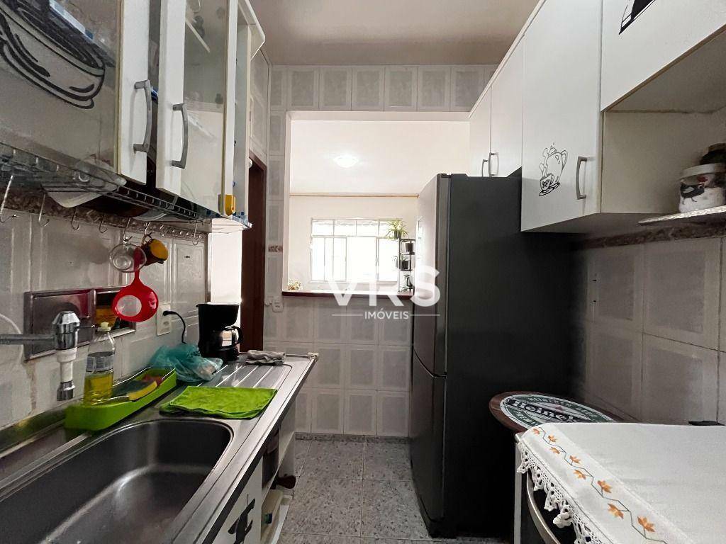 Apartamento à venda com 2 quartos, 55m² - Foto 13