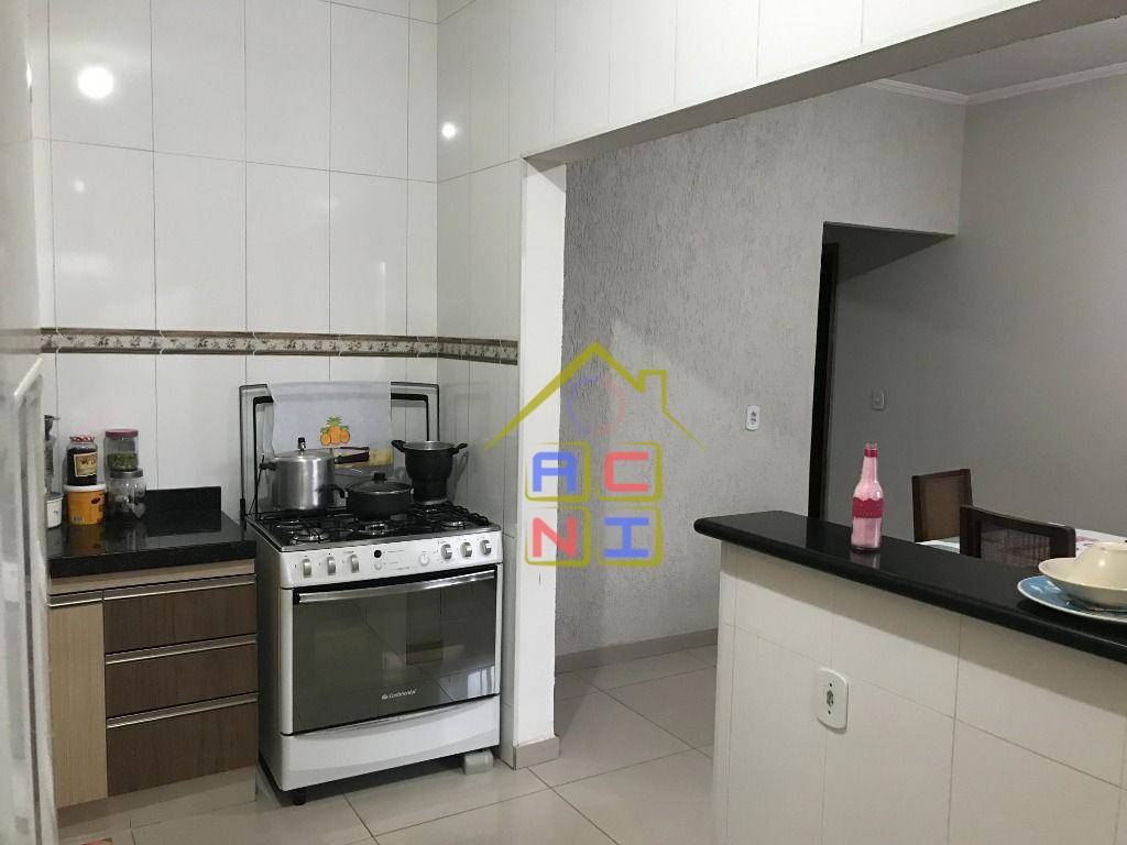 Casa à venda com 4 quartos, 180m² - Foto 19