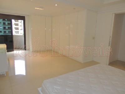 Apartamento à venda com 2 quartos, 300m² - Foto 20